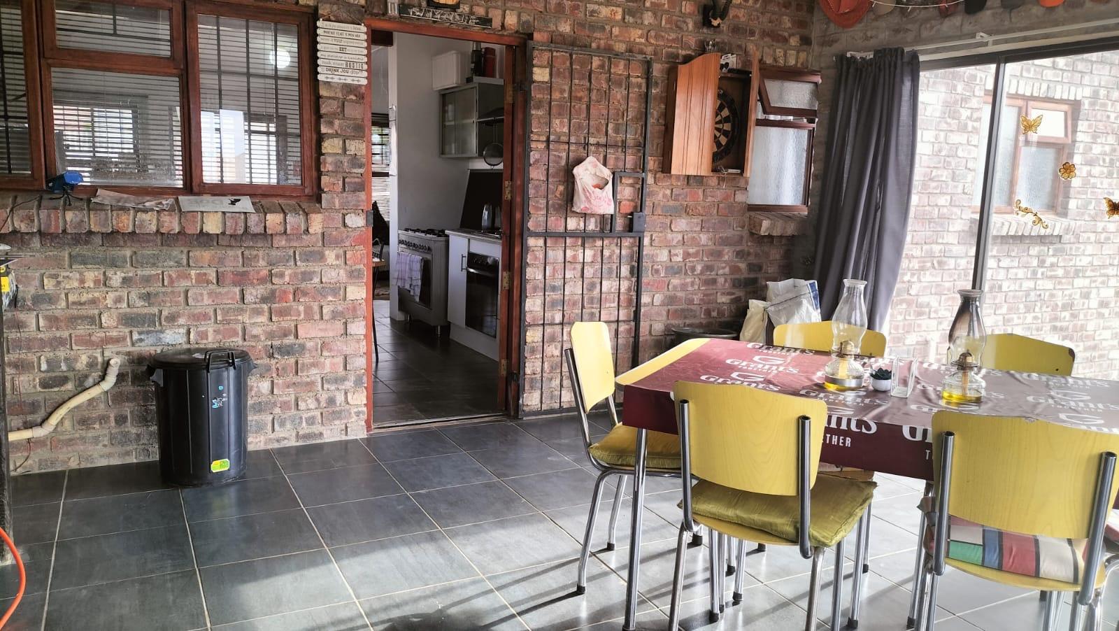 3 Bedroom Property for Sale in Graaff-Reinet Eastern Cape